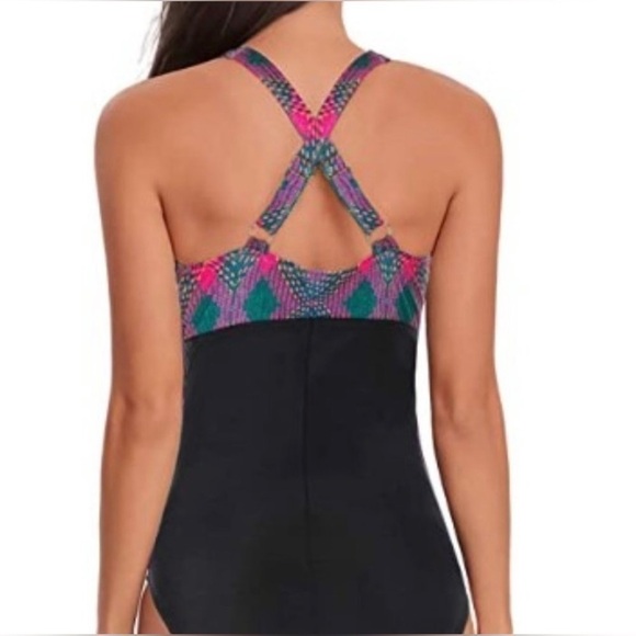 Shely One Piece Ruched Tummy Control Swim Suit Women’s Small NWT - Picture 3 of 12